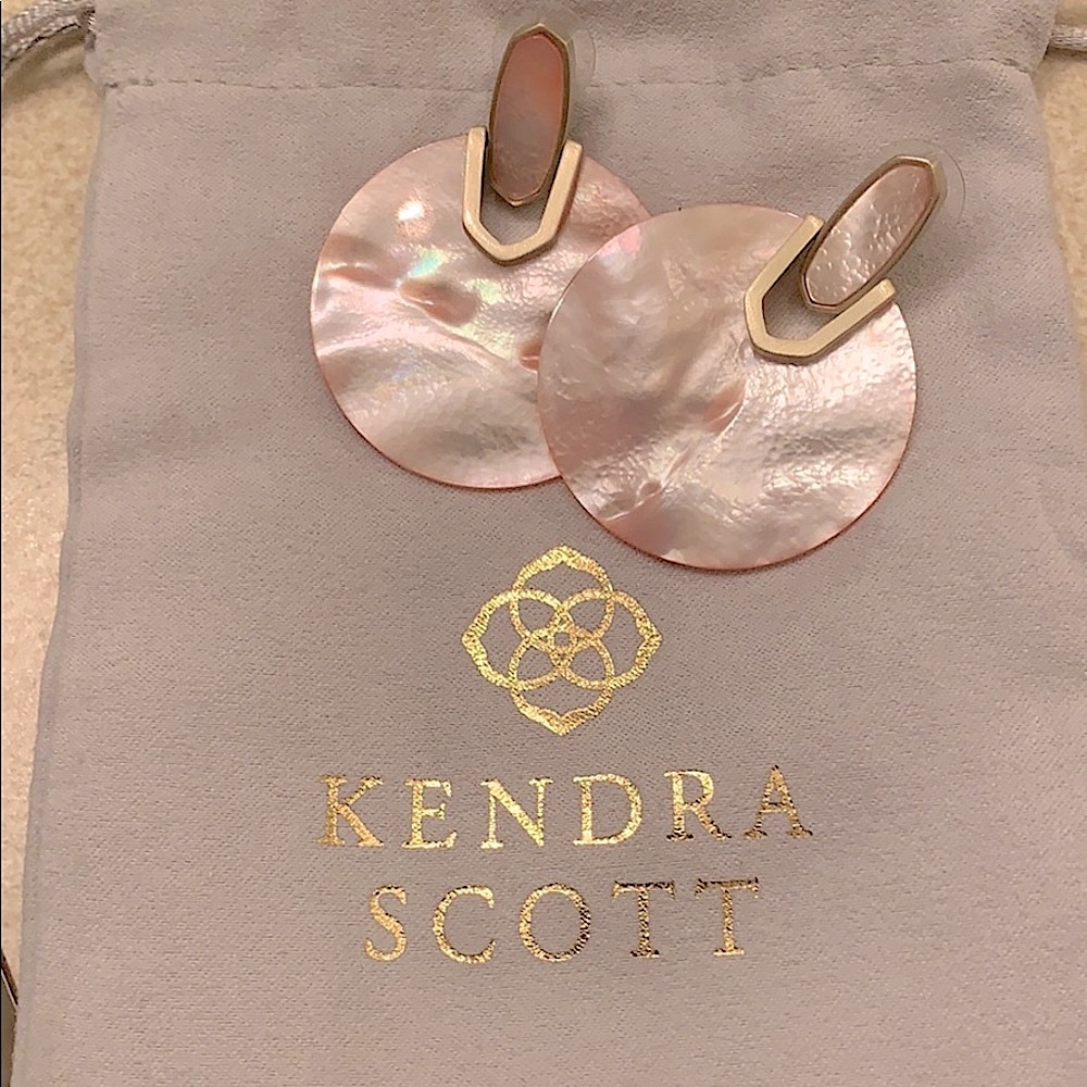 Kendra Scott pink earrings